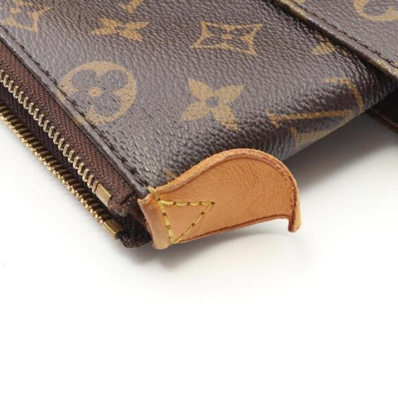 LOUIS VUITTON Brown Monogram Leather Tote Bag - Picture 7 of 11